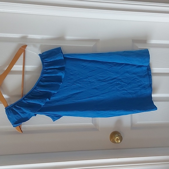 One Sleeve Flutter Tunic Top - Picture 3 of 3